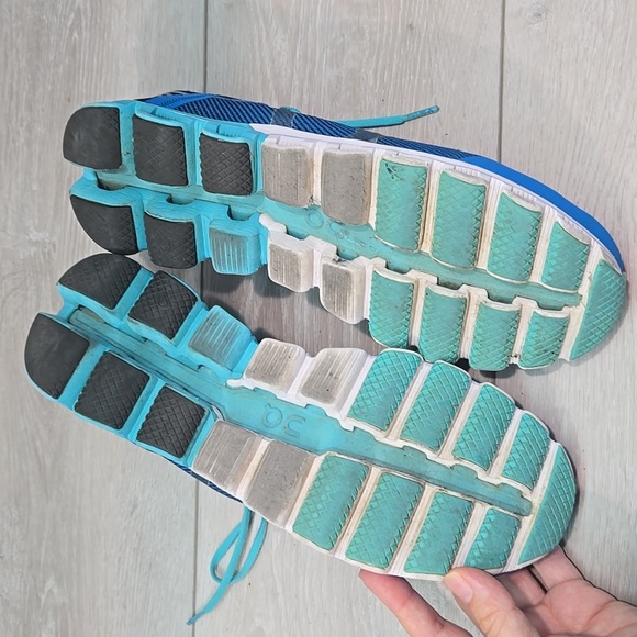 On Running Women's Cloud Blue Running Shoes Athletic Sneakers Sz 10 - Picture 11 of 12